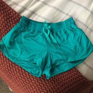 Lululemon hotty hot shorts